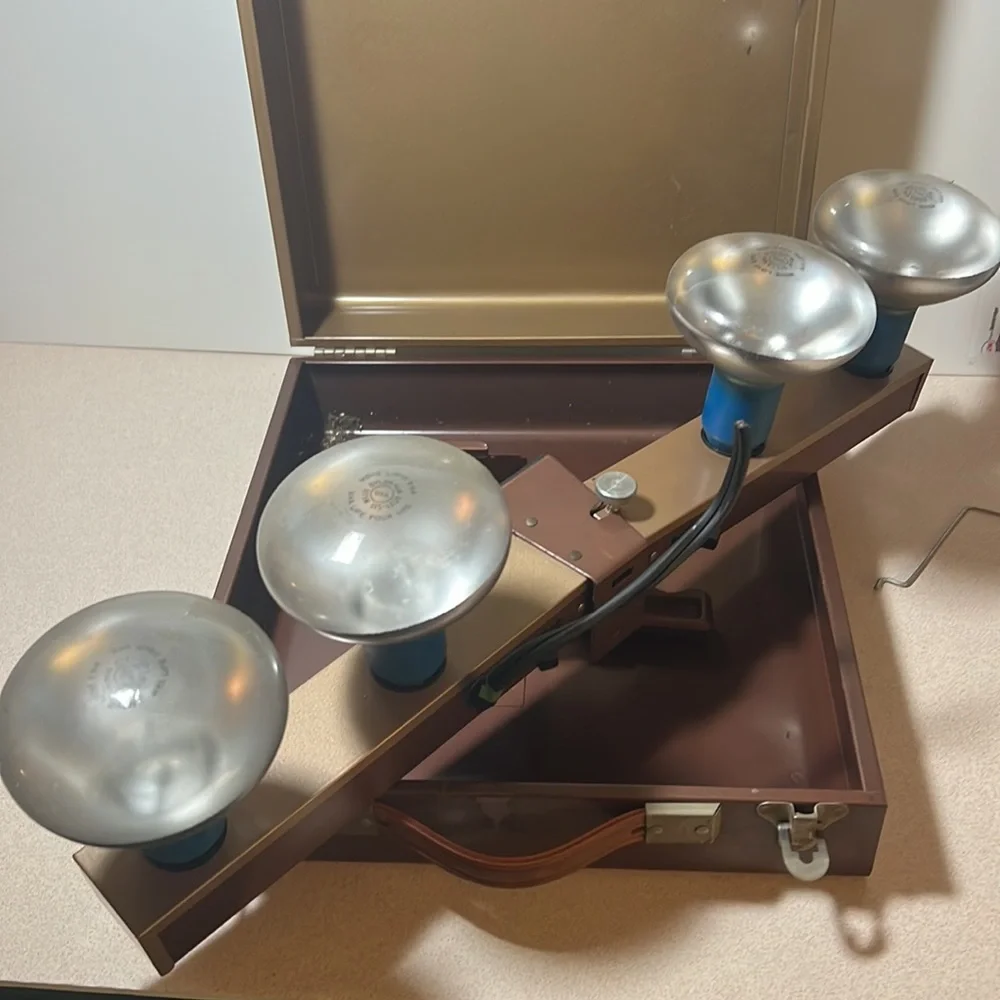 Vintage movie lights